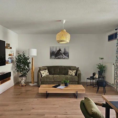 Gite Forestier - T2 Cosy Avec Terrasse & Parking Privatif -Centre Ville